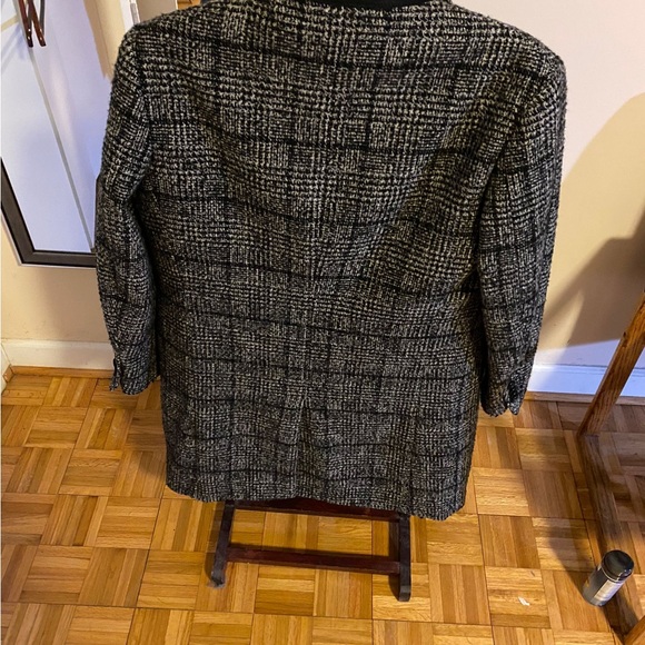 Coat - Picture 2 of 4